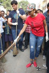 Lakshmi Manchu Joins Swachh Bharath Campaign in Film Nagar